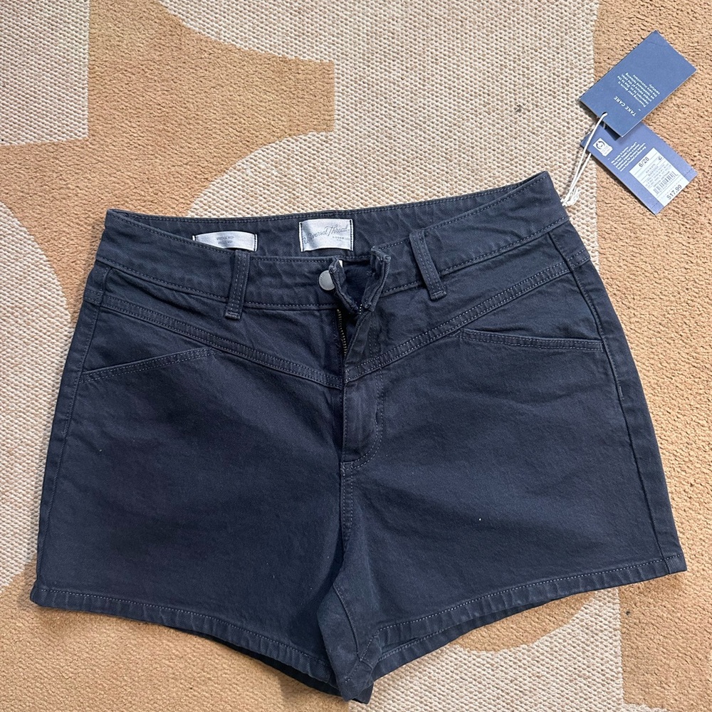 Universal Thread Washed Black Denim Women's Shorts